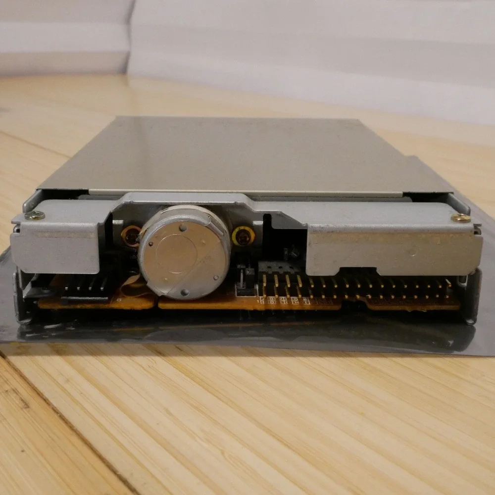 Mitsumi Newtronics D359T5  3.5 inch 1.44MB Internal‎ Floppy Drive - Tested 50